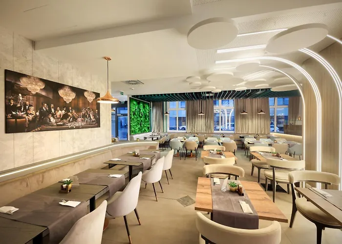 Lyf Schoenbrunn Hotel 4*